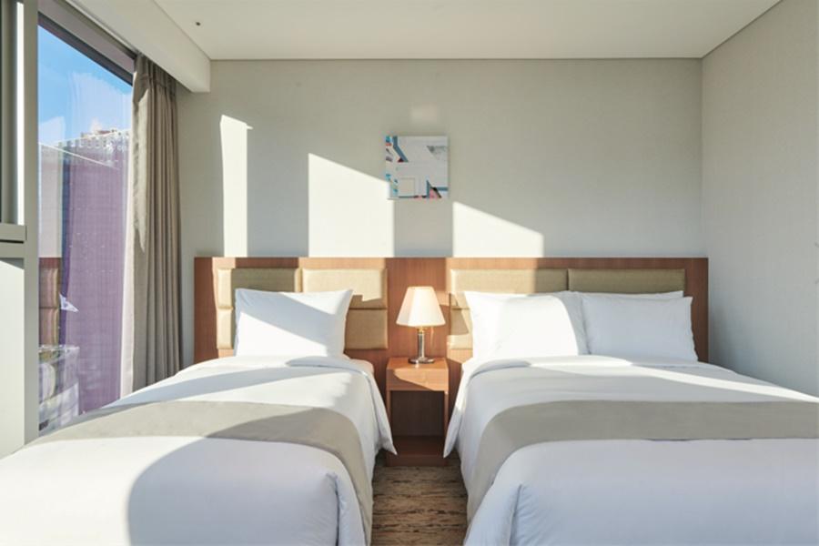 Stanford Hotel Myeongdong Сеул Экстерьер фото